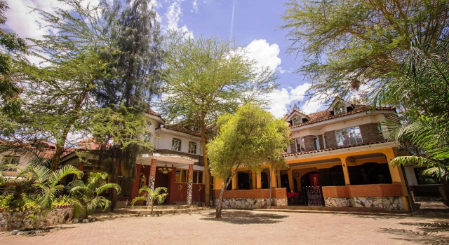 The White Resort, Book Ferieresort Resorthoteller i Nairobi, Ferieresort