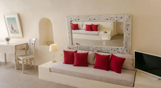 Номер Standard с балконом и с видом на море Oia Mare Villas