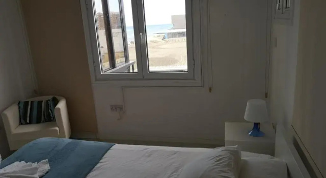 Apartmán Bettys 1br seafront apt