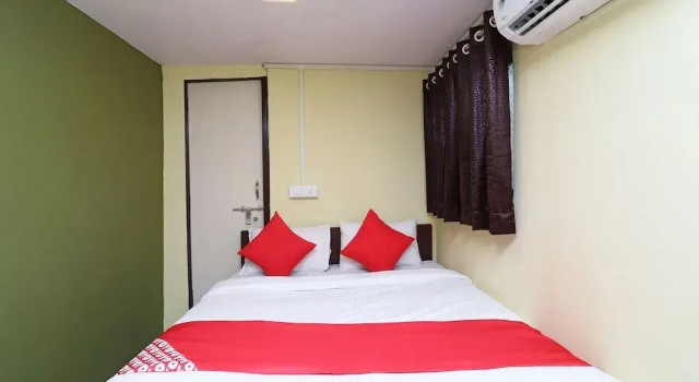 People's Castle By OYO Rooms, Забронировать Отель Отели штата Махараштры с завтраком, Завтраки