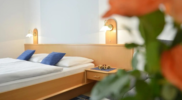 Weingut Gästehaus Nationalparkhof Gartner, Prenota Hotel Illmitz 