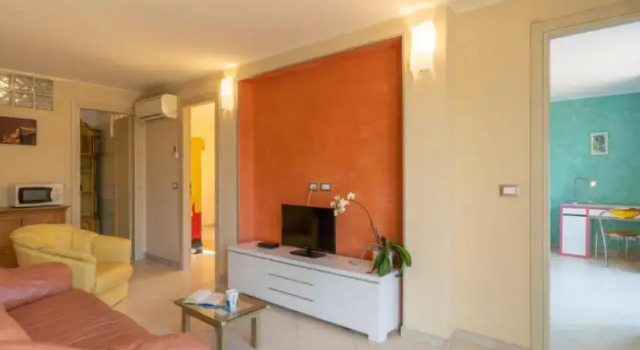 Flat 2 Bedrooms 2 Bathrooms - Imperia