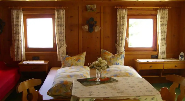 Четырёхместный номер Standard Pension Vallüla