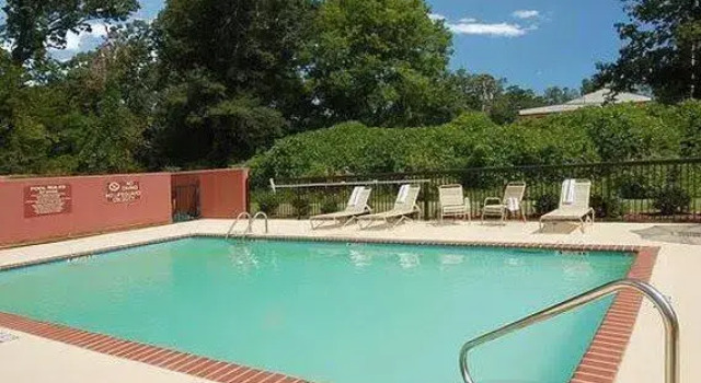 Sleep Inn & Suites, Buchen Sie Hotel SPA-Hotels in Tupelo, SPA