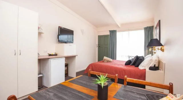 Семейный номер Standard Mid City Motel