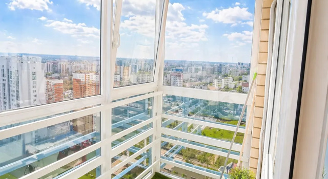 Privi House on Herzen 8, Prenota Appartamento Hotel a Udmurtia con parcheggio, Parcheggio