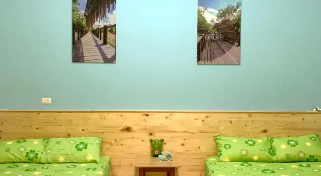 Семейный люкс с балконом Mei Tai Guest House
