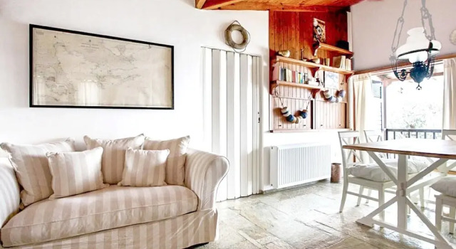 Villa With 6 Bedrooms in Xiropigado, With Wonderful sea View, Enclosed Garden and Wifi - 50 m From the Beach, Prenota Villa Hotel a Peloponneso con parcheggio, Parcheggio