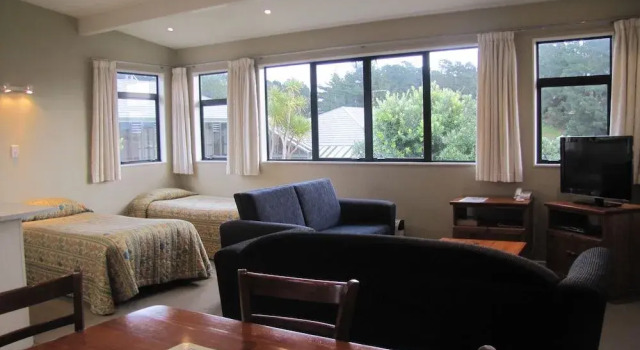 Aotea Lodge Porirua, Buchen Sie Gasthaus Porirua Wellington
