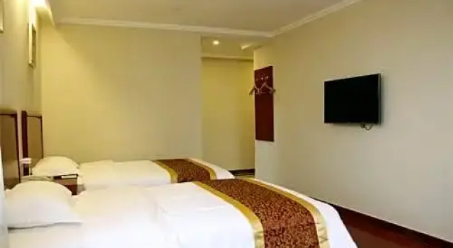 Двухместный номер Standard GreenTree Inn Suzhou Kunshan Paris Spring Express Hotel