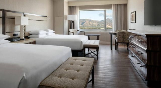 Четырёхместный номер Standard Marriott Salt Lake City Center