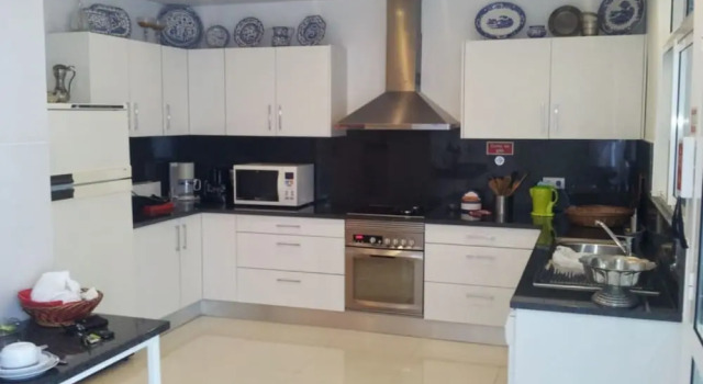 Коттедж с 6 комнатами Casa das Martas