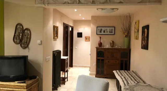 Apartamento con jardin
