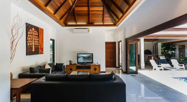 Вилла Villa Frangipani by Lofty