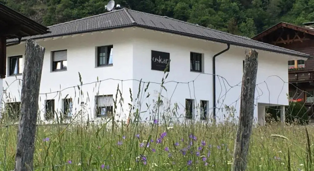Апартаменты Oskar Apartments