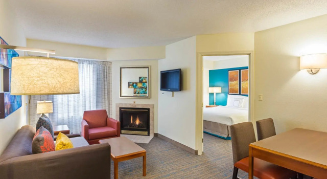Residence Inn By Marriott Louisville Northeast, Забронировать Отель Луисвилл Louisville Metropolitan Area
