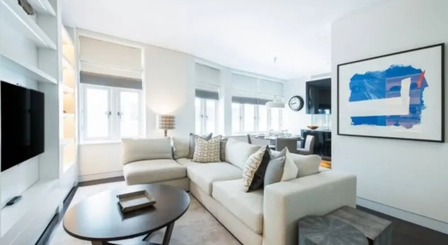 Exclusive 2 Bed in Mayfair with Private Terrace, Забронировать Отель Отели Англии 3 звезды, 3*