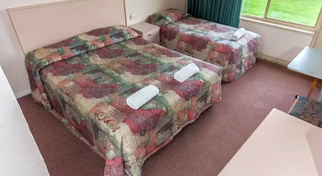 Номер Standard с видом на реку Moruya Waterfront Hotel Motel