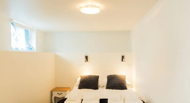 Guesthouse 77