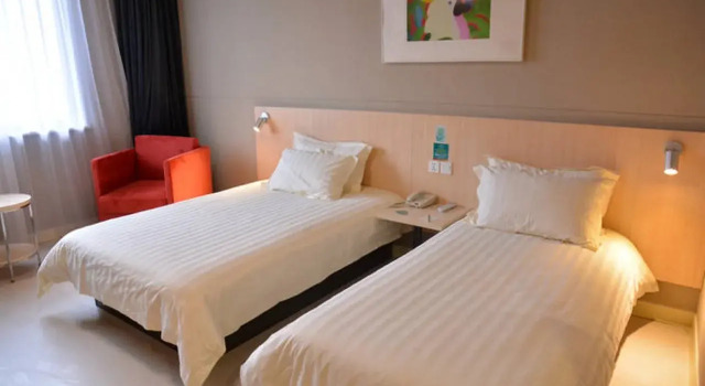 Jinjiang Inn Hebi Xinghe Street Yulong Shopping Square, Rezervovat Hotel Hebi Henan