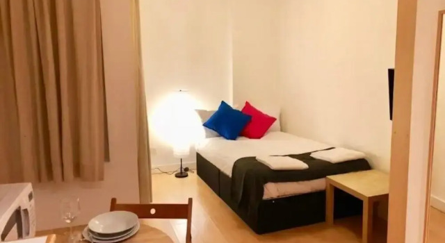 HFS Studio Next To Hydepark L11