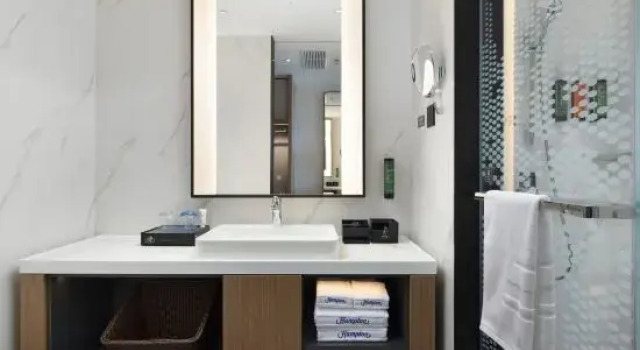 Номер Superior Hampton by Hilton Nanjing North Railway Station