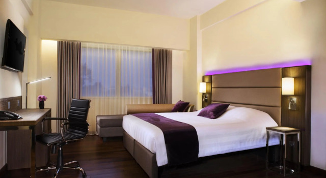 Bigland Hotel & Convention Sentul, Book Hotel Kadumangu West Java