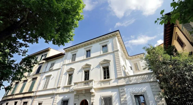 Numa Florence Vita