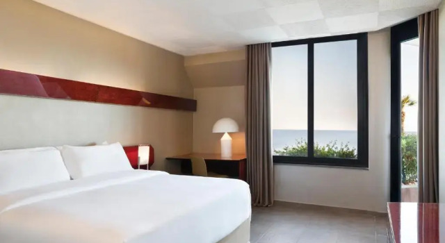 Двухместный люкс Presidential Four Points by Sheraton Catania Hotel
