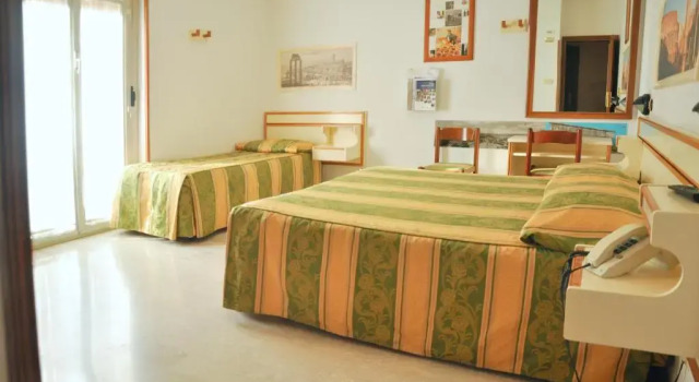 Трёхместный номер Standard Hotel Argentina & SPA