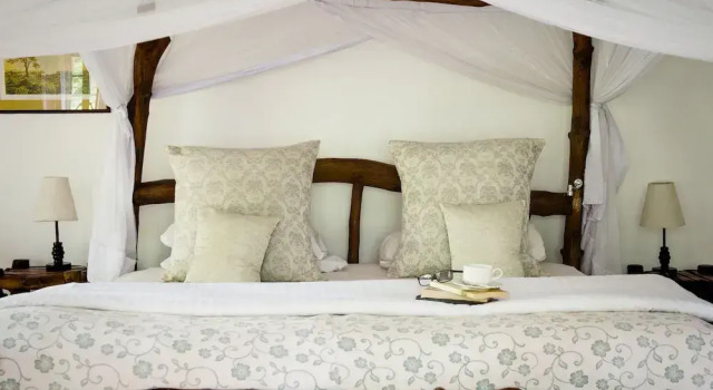 Rivertrees Country Inn, Prenota Hotel Usa River Arusha National Park
