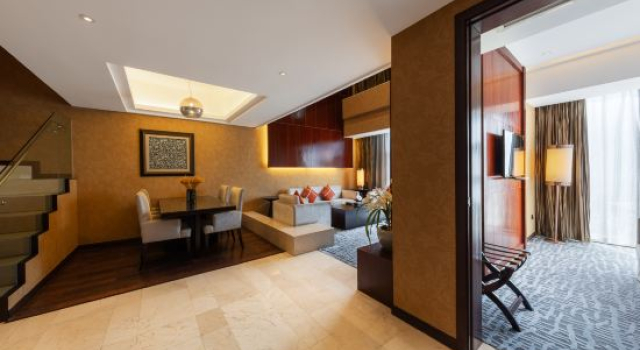 Люкс Дуплекс Rose Plaza Hotel