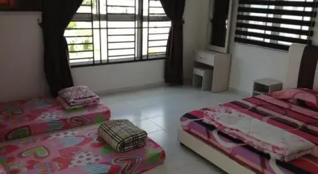 Comfort Holiday Home @ Bukit Indah, Varaa Hotelli Hotellit Johor pysäköinnillä, Pysäköinti
