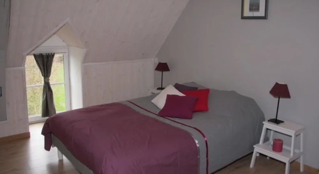 Le Moulin des Forges, Book Hotel Chammes 