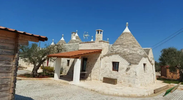 Коттедж с 2 комнатами I Trulli Di Nonno Giovanni