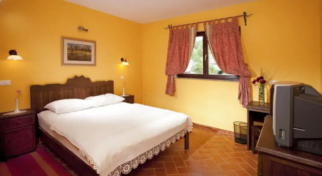 Stupnički Dvori, Rezerwuj Hotel Hotele 3-gwiazdkowe w Slavonia, 3*