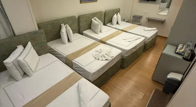 Четырёхместный номер Deluxe Ambiance Hotel Downtown
