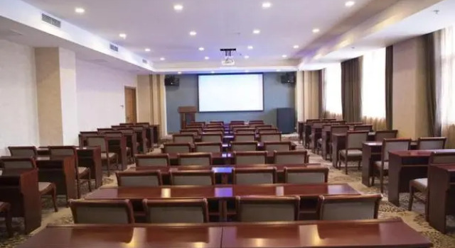 GreenTree Eastern Hotel Taiyuan Wanxiang City, Book Hotel Hoteller i Taiyuan med pool, Swimmingpool