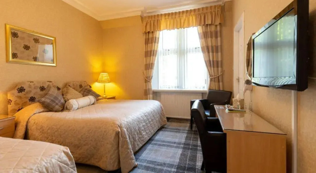 Номер Standard The Hill Hotel