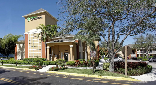 Кровать в общем номере Extended Stay America Suites - Fort Lauderdale - Tamarac