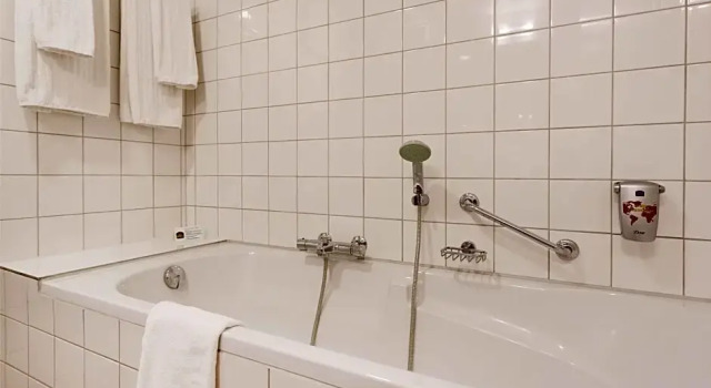 Номер Comfort Grand Museum Hotel, BW Signature Collection