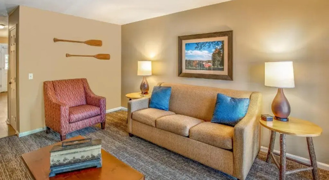 Люкс Holiday Inn Club Vacations Oak n Spruce Resort in the Berkshires