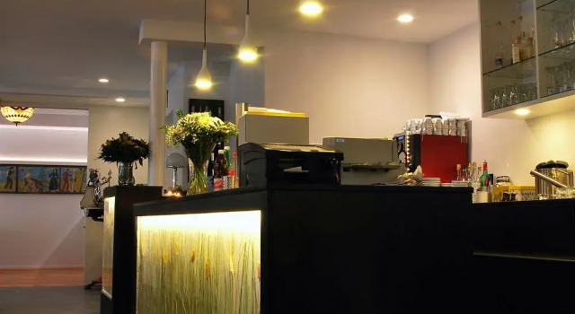 Hotel Krüzli - dapi 1914, Book Hotel Hotels in Sedrun with Breakfast, Breakfasts