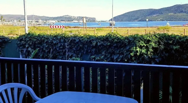Семейный номер Standard с балконом Lakeside Accommodation