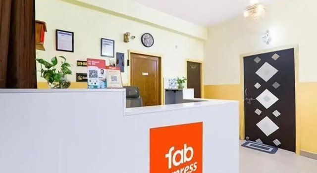 FabHotel The Hudco Grand, Rezervovat Hotel Hotely v Bangalore s parkováním, Parkování