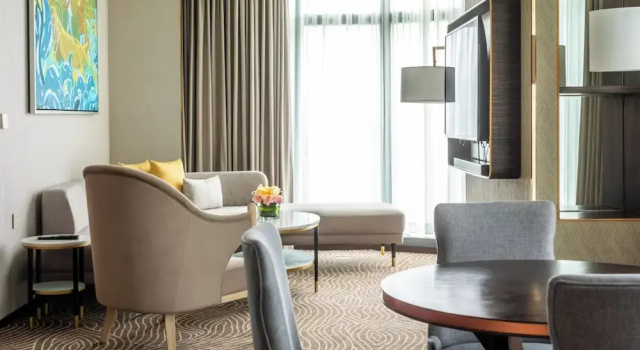 Люкс Fili Hotel at Nustar Cebu