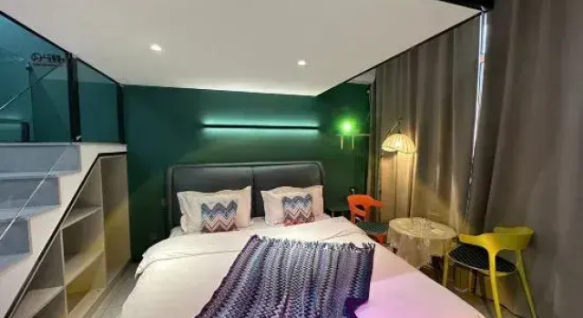Люкс c 1 комнатой Meihekou Sunday Loft Apartment