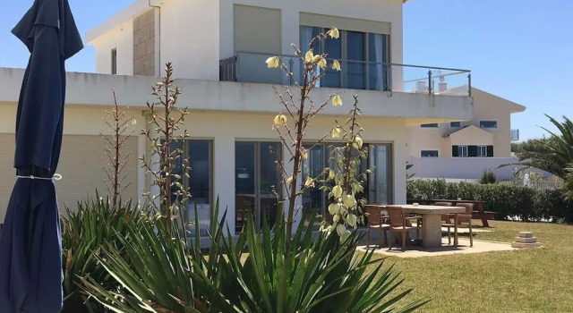 Silver Coast Vacation Inn, Rezervovat Hotel Hotely v Oeste s parkováním, Parkování