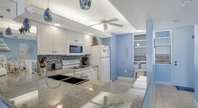 Seaview Condo #24950, Забронировать Отель Марко-Айленд штат Флорида, рядом с Тайгертейл-Бич