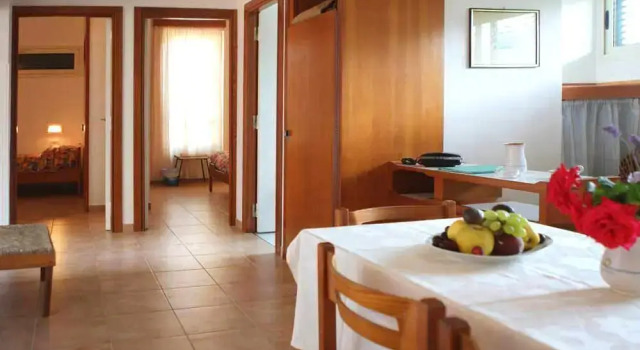Полулюкс La Serra Resort - Italy Village